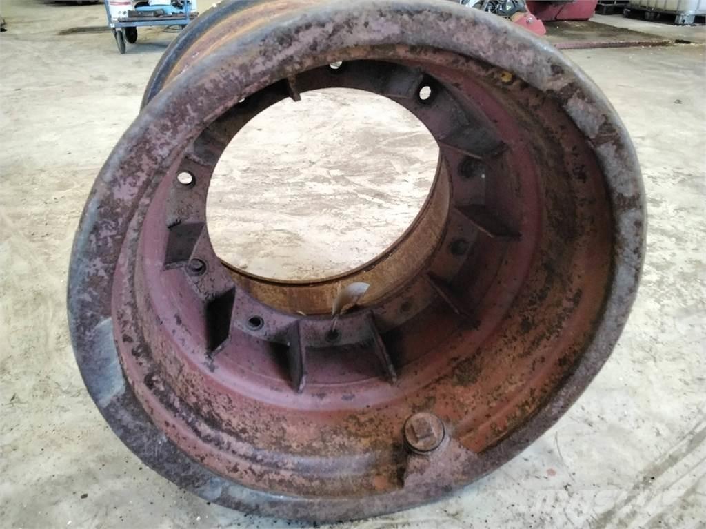 Kockum 84-35 24x26 Däck, hjul och fälgar