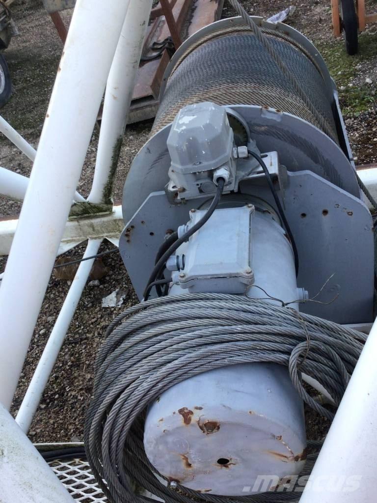 Potain MD 365 B Byggkranar
