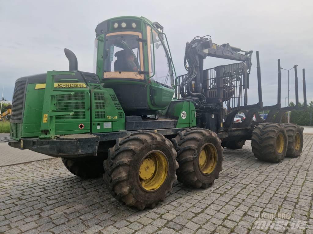 John Deere 1210 E Skotare