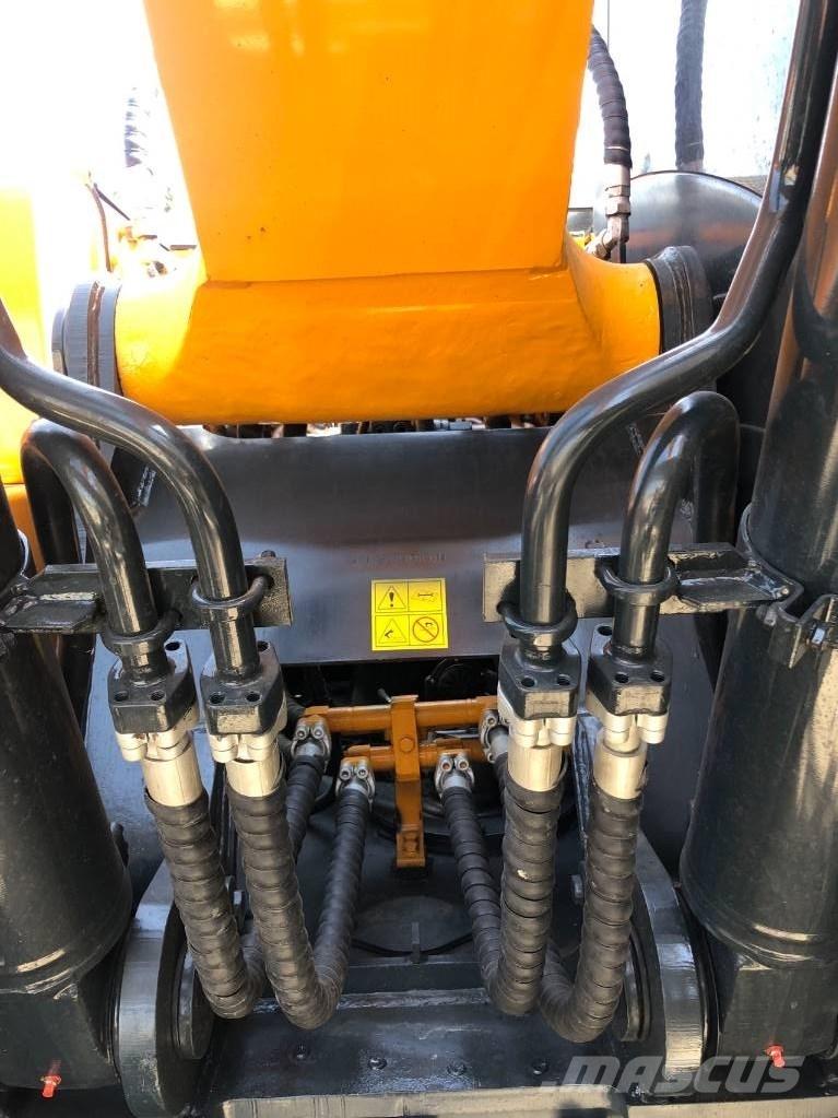 Hyundai R220-9s Bandgrävare