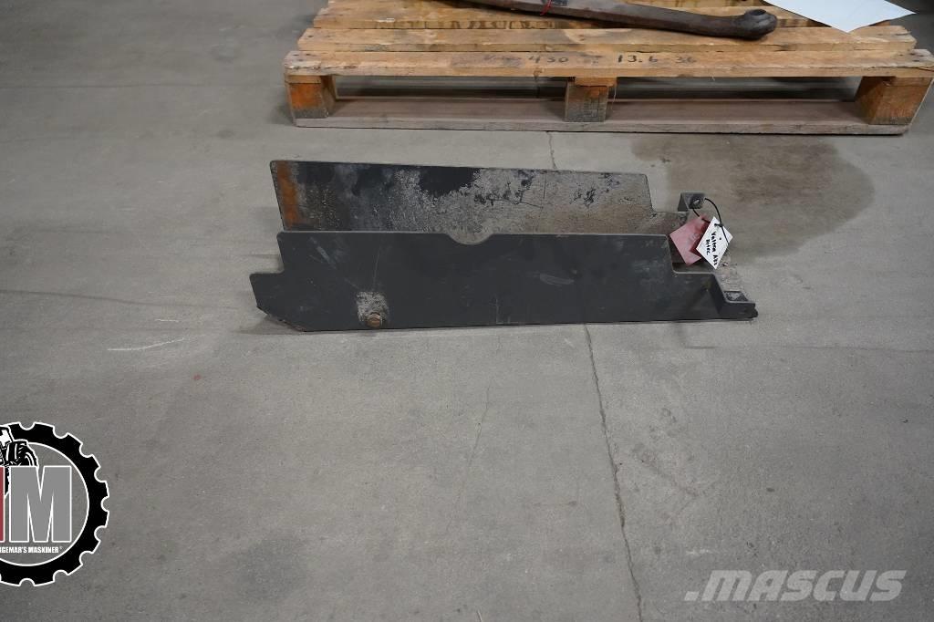 Valtra A 83 HT Skydd Chassi och upphängning