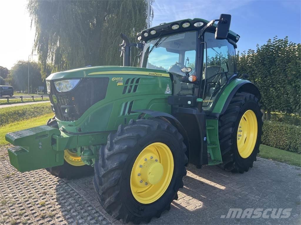 John Deere 6145R Traktorer
