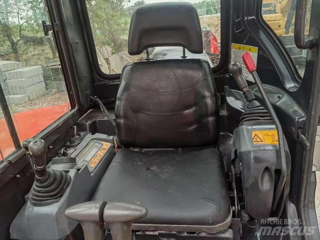 Kubota KX 155 Minigrävare < 7t