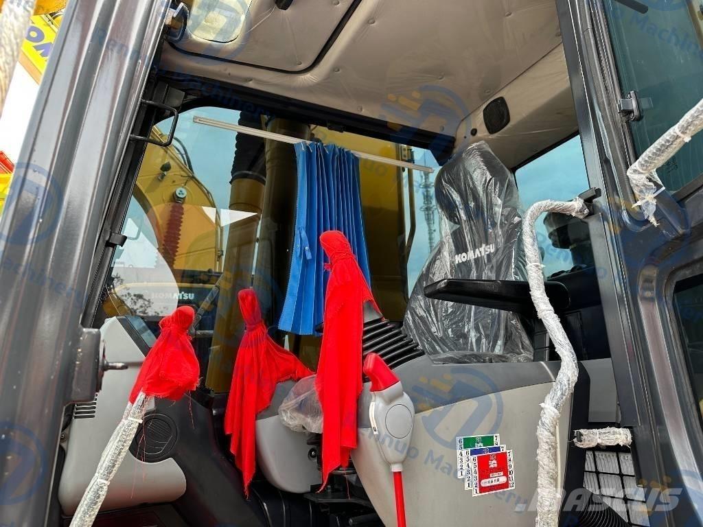 Komatsu PC200-8 Bandgrävare