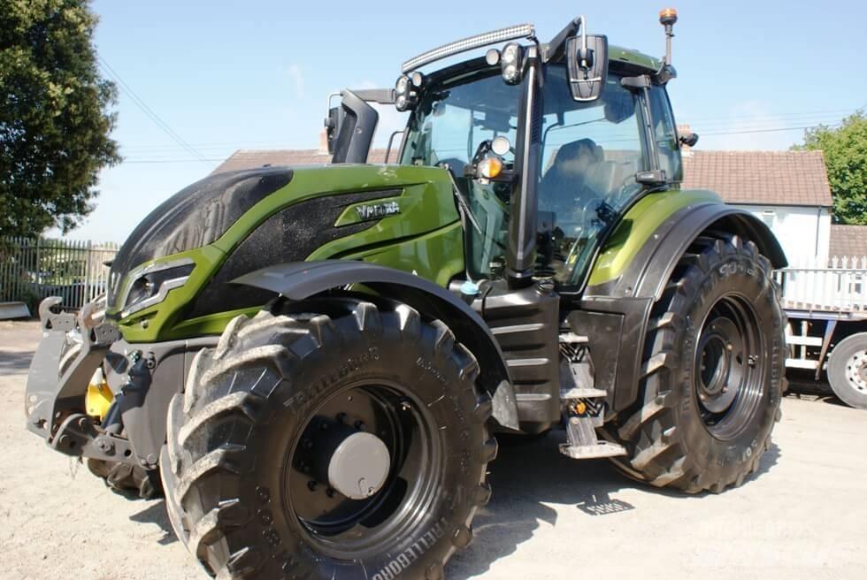 Valtra T 235 D Traktorer