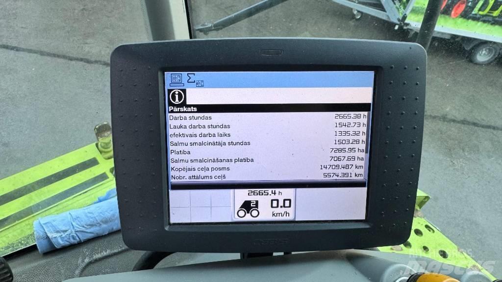 CLAAS Lexion 770 TT Skördetröskor