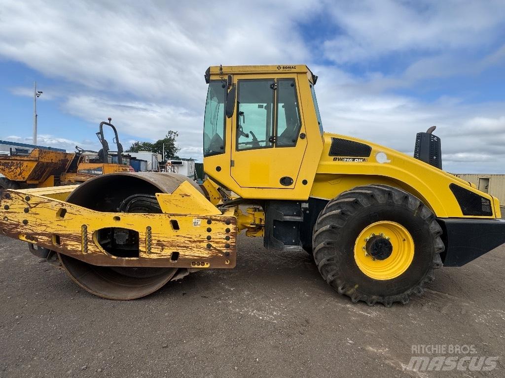 Bomag BW 216 D H-4 Envalsvältar