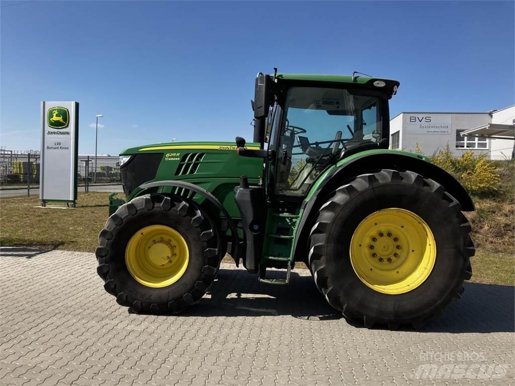 John Deere 6215R Traktorer