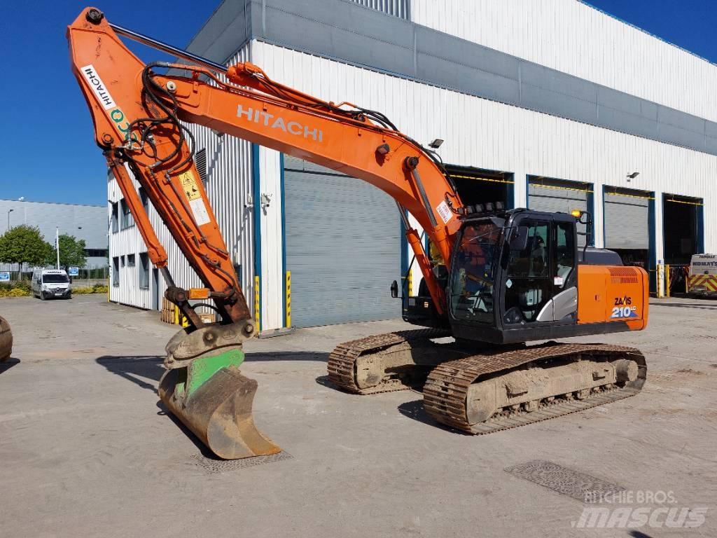 Hitachi ZX210LC-6 Bandgrävare