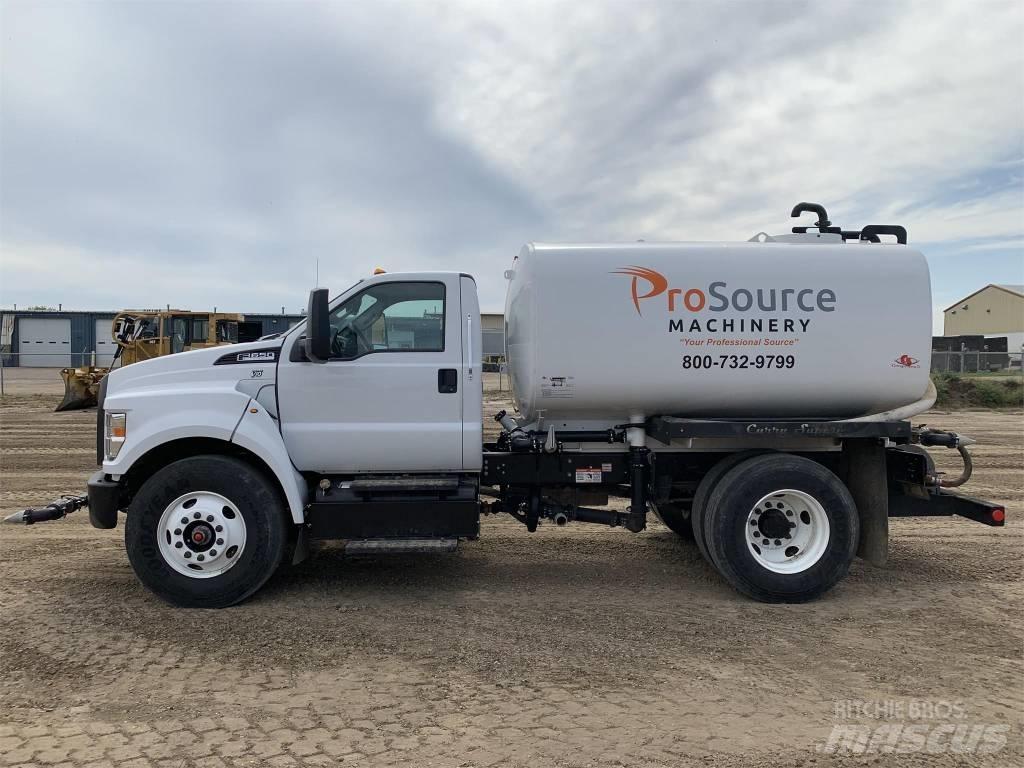 Ford F 650 XL SD Vattentankbilar