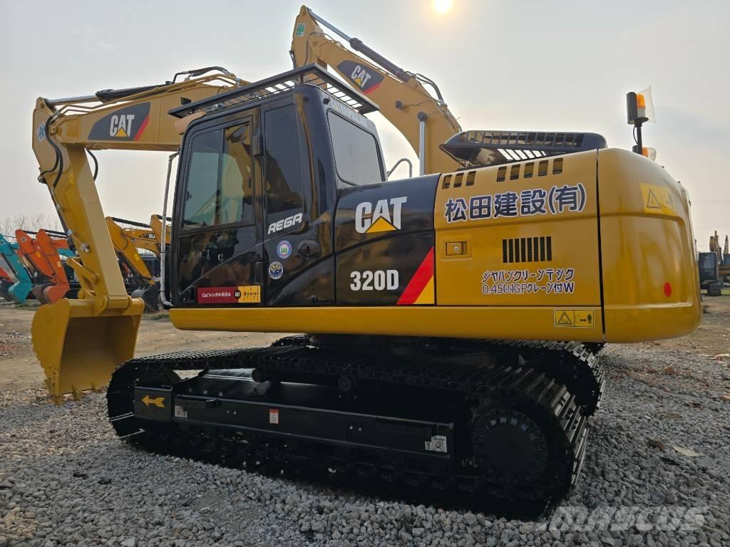 CAT 320D Bandgrävare
