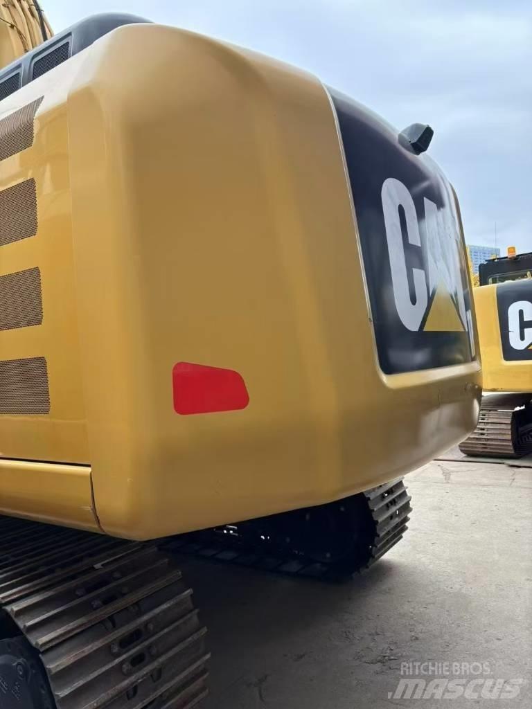 CAT 320 E Bandgrävare