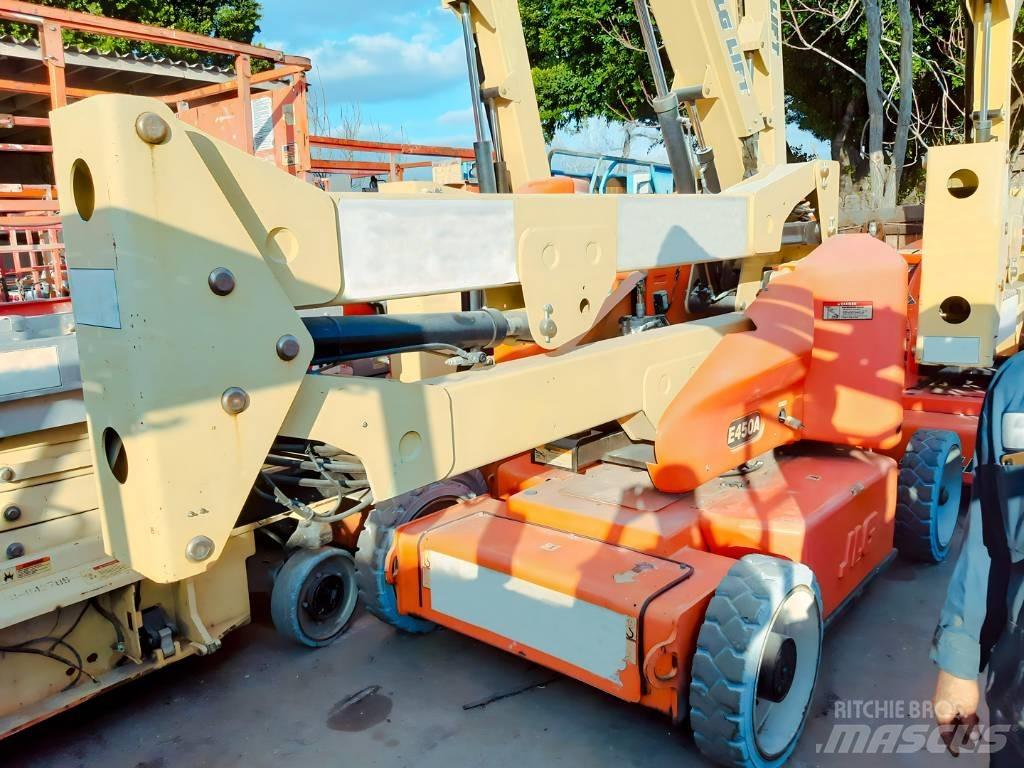 JLG E 450 A Bomliftar