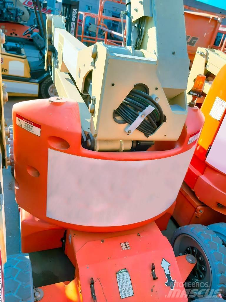 JLG E 450 A Bomliftar