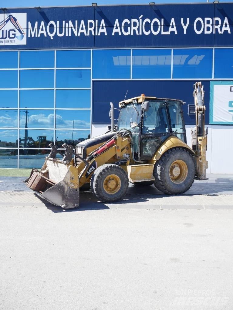 CAT 442 E Grävlastare