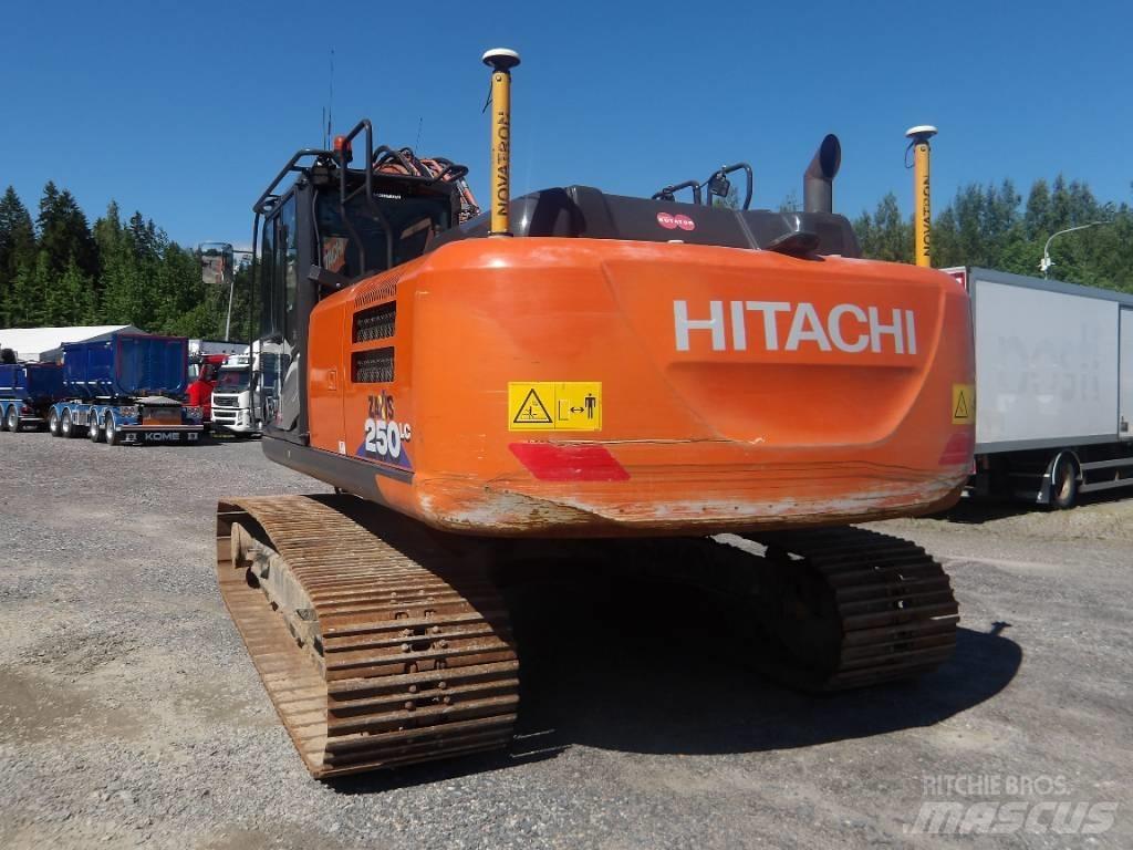 Hitachi ZX 250 LC-6 Bandgrävare