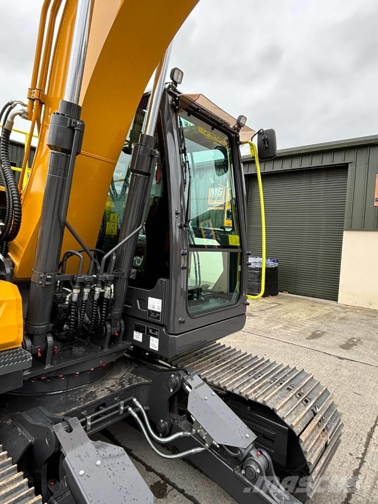 XCMG XE135E Bandgrävare