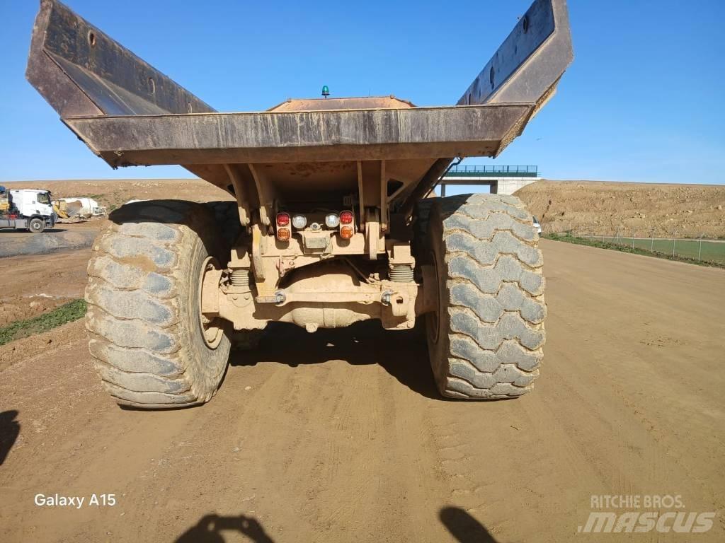 CAT 745 Midjestyrd dumper