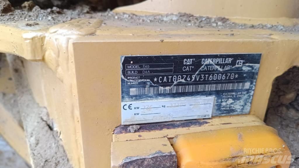CAT 745 Midjestyrd dumper