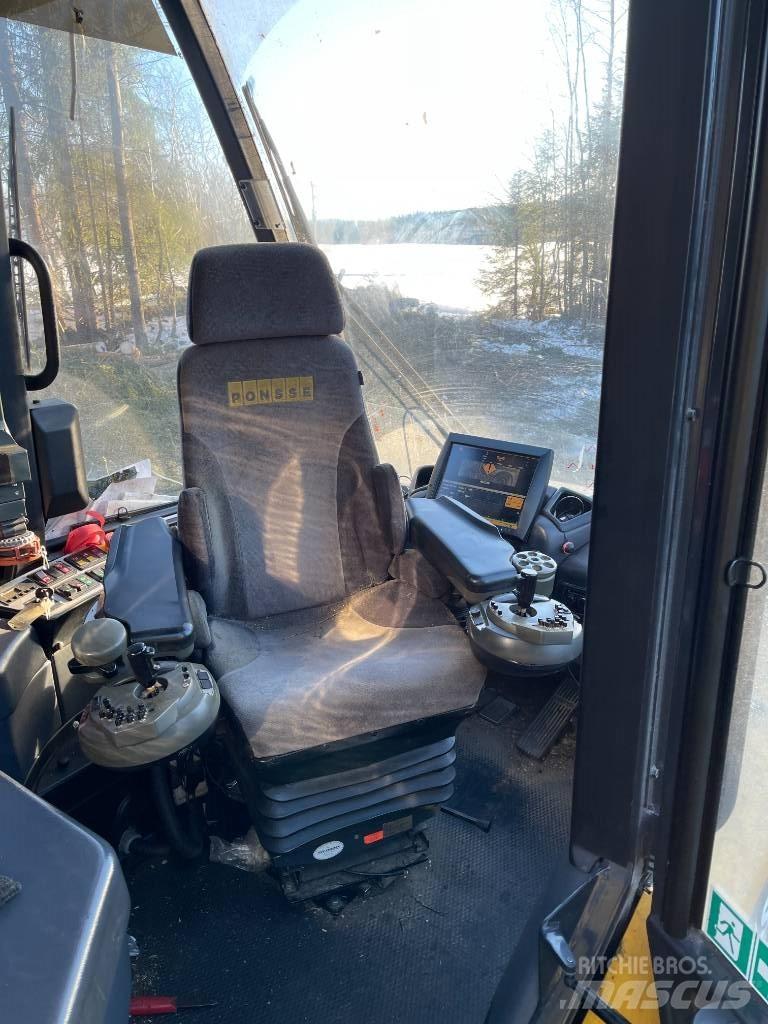 Ponsse FOX 8W Skördare