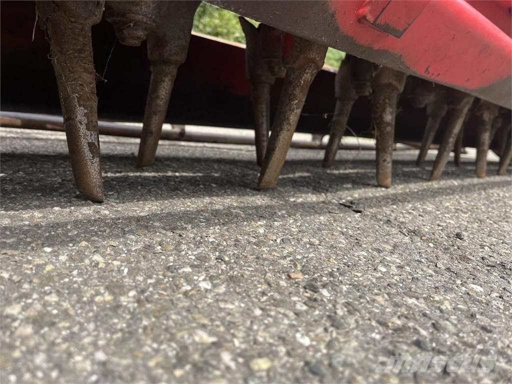 Lely 300-22 Såbäddsharvar och rototillers