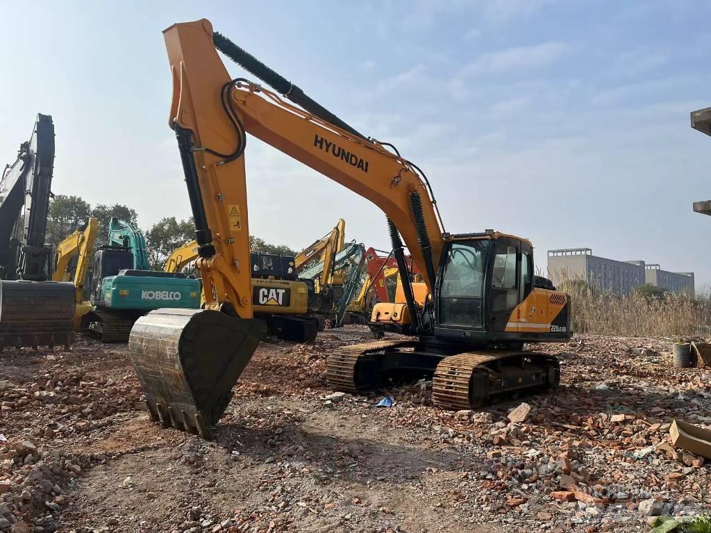 Hyundai R220 Bandgrävare