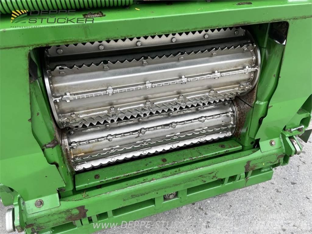 John Deere 9700i Fälthackar