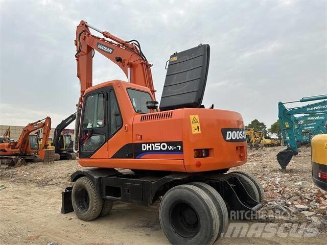 Doosan DH150W Hjulgrävare