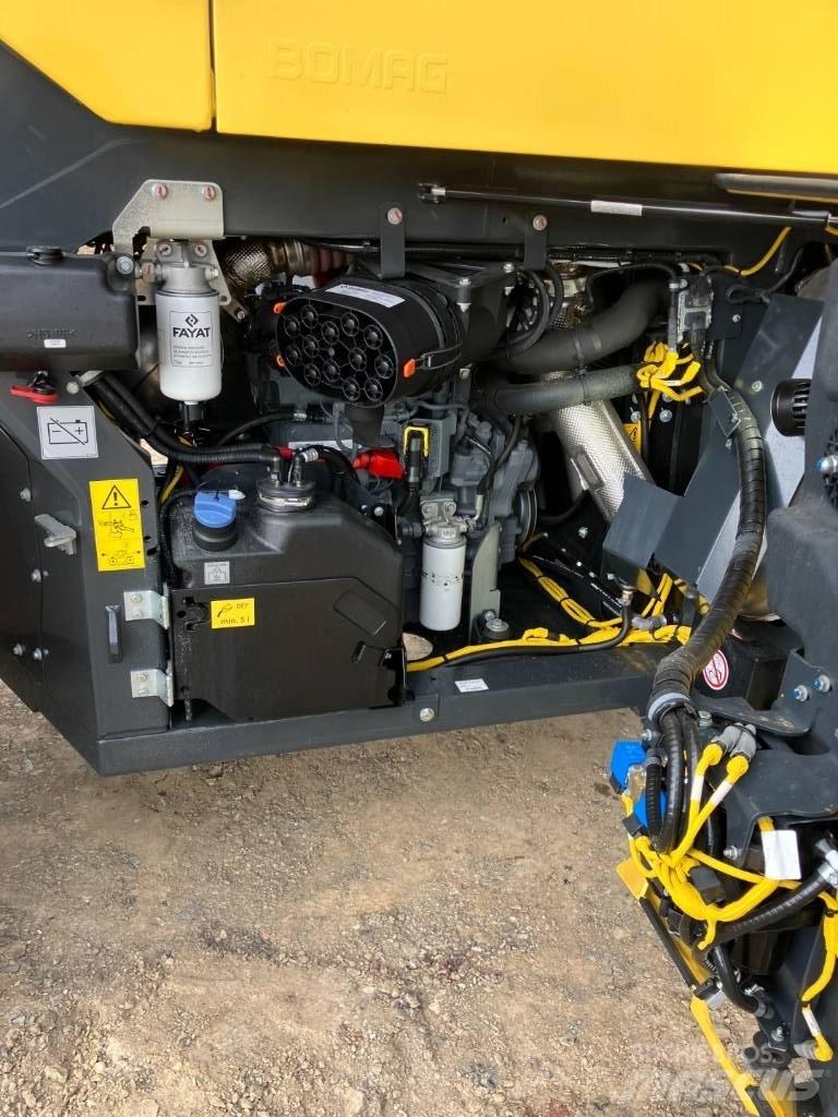 Bomag BW 174 APO-4v Tvåvalsvältar