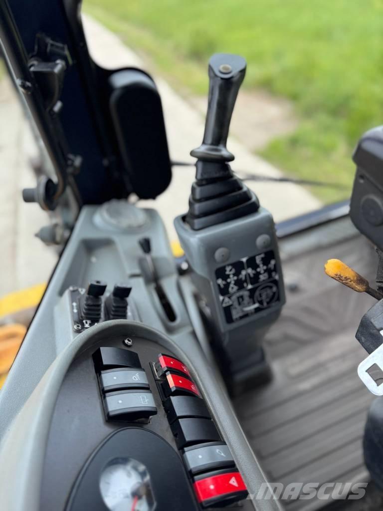 Volvo BL 71, JOYSTICK Grävlastare