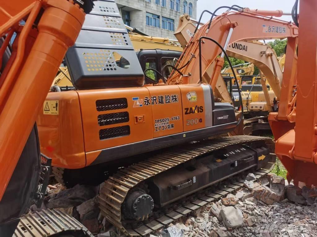 Hitachi ZX 200 Bandgrävare