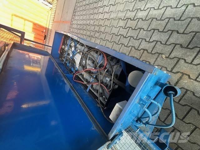 Holland Lift A151EV Saxliftar