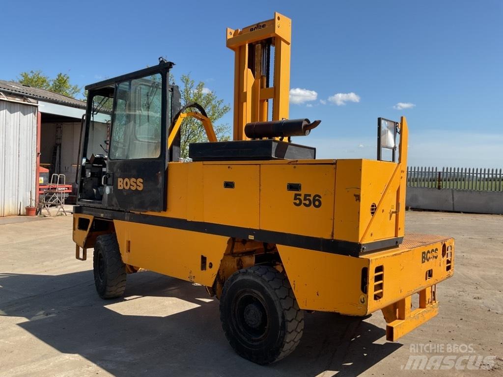 Boss 556 Entreprenad - Övrigt