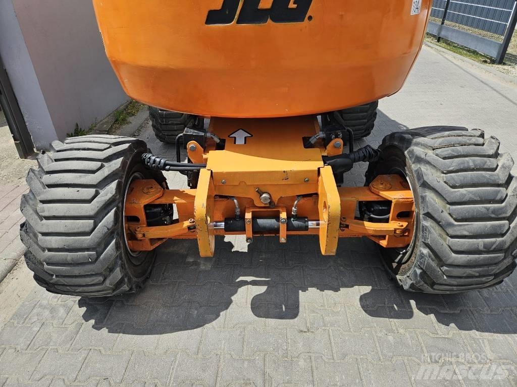 JLG 450AJ Bomliftar