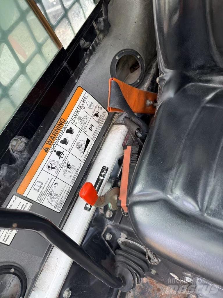 Bobcat S 300 Kompaktlastare