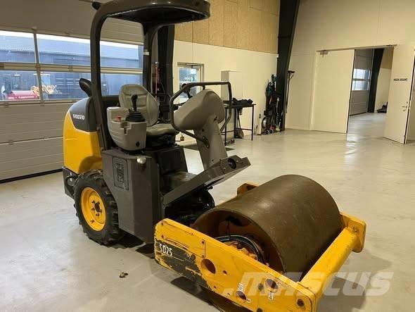 Volvo SD 25 Envalsvältar