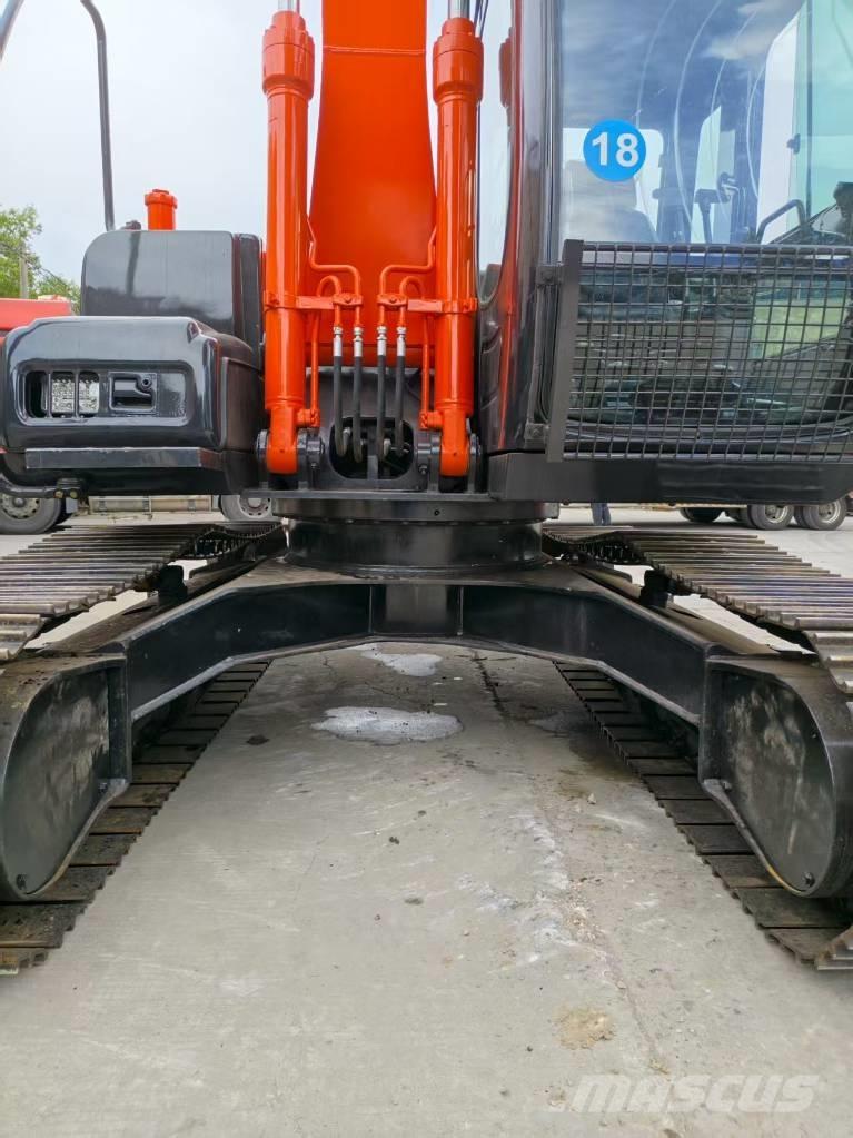 Hitachi ZX 120 Bandgrävare