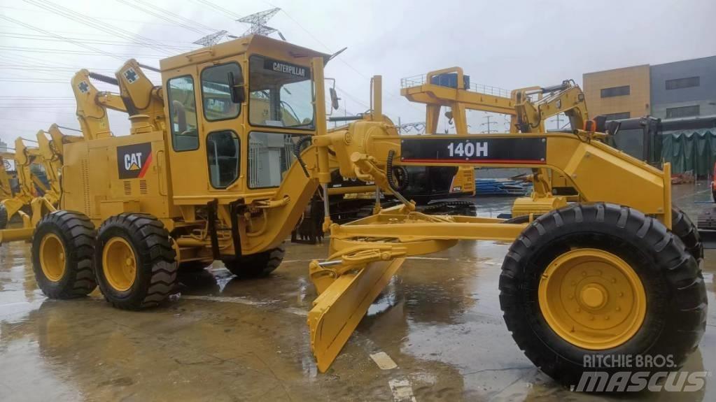 CAT 140 H Väghyvlar