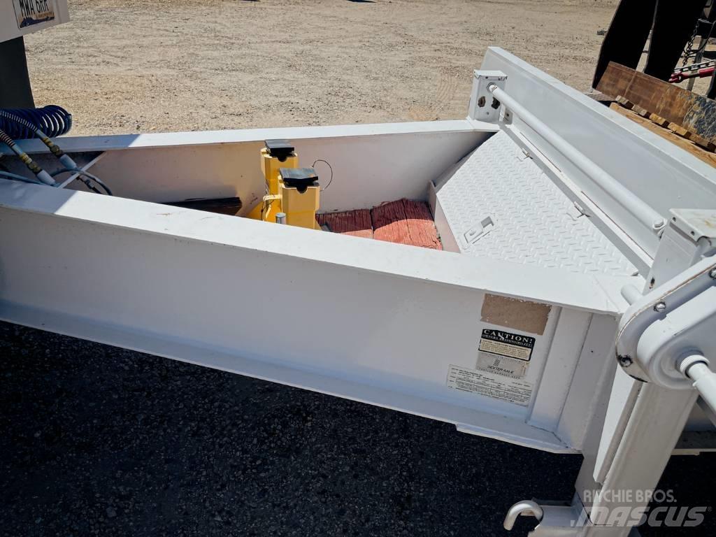  Pro-Trak Trailers Flaksläp
