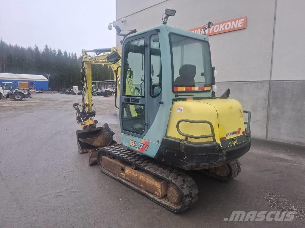 Yanmar B 37 V Minigrävare < 7t