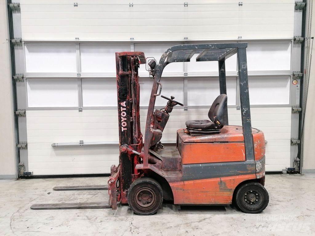 Toyota FBMF16 Elmotviktstruckar