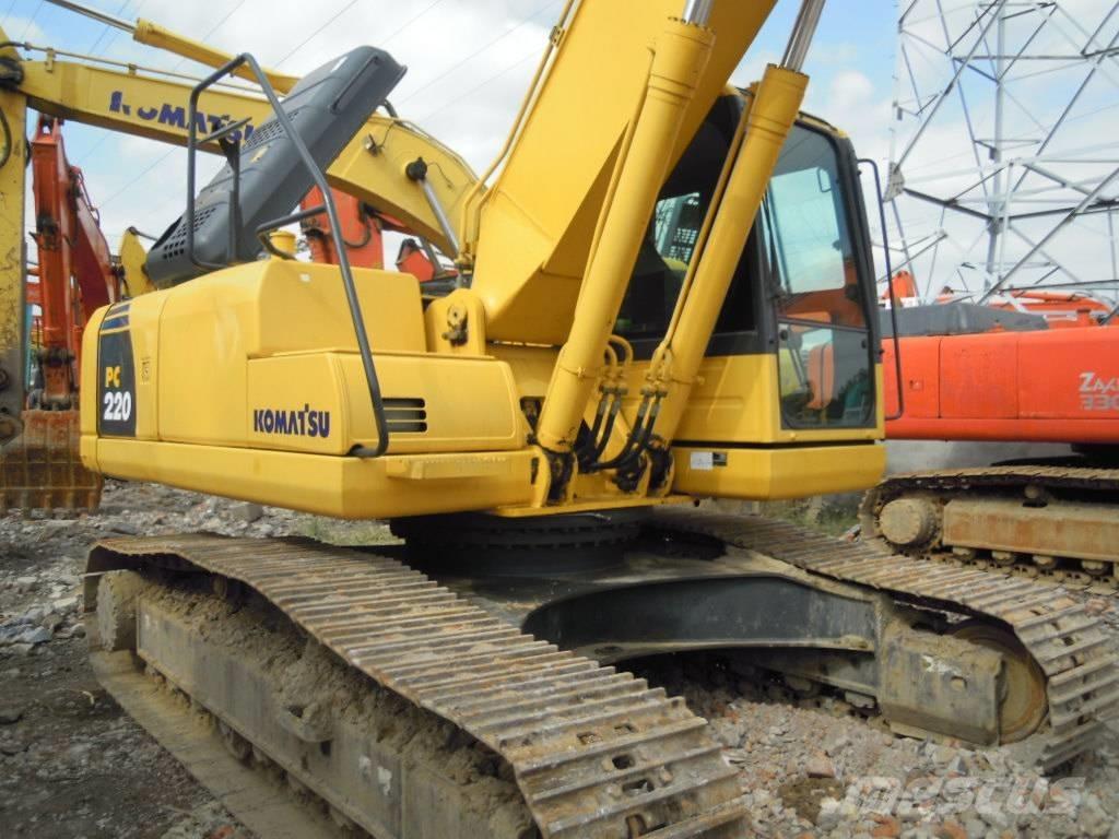 Komatsu PC 220-8 Bandgrävare