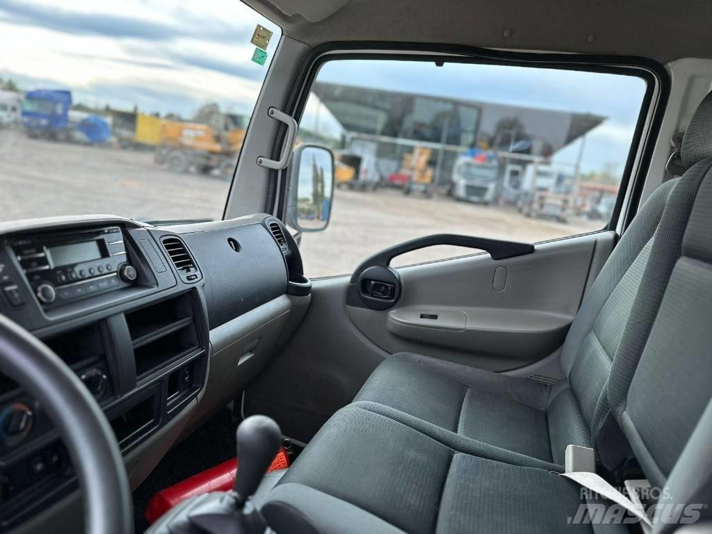 Nissan NT 400 Kranbilar