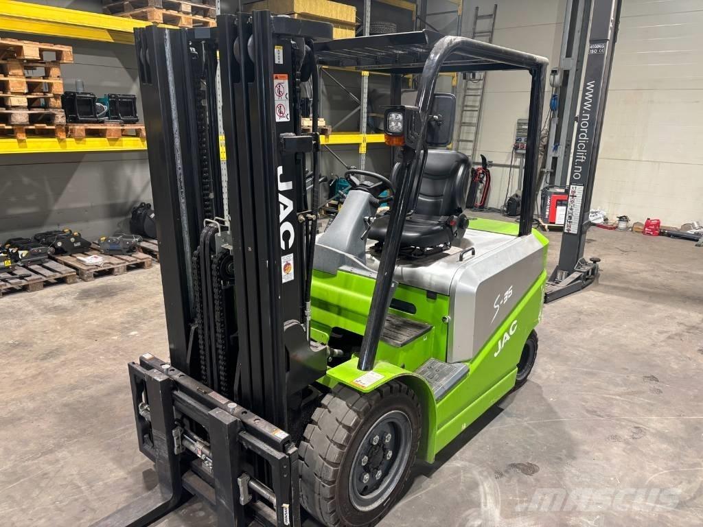JAC CPD35 Elmotviktstruckar