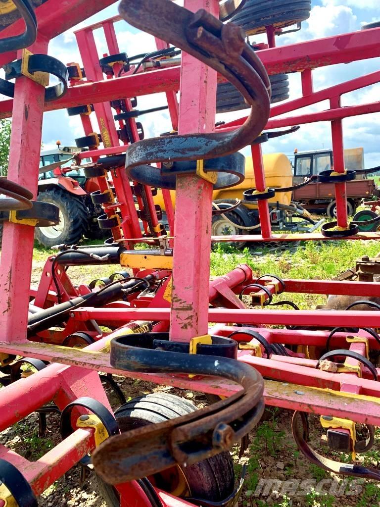 Väderstad NZA600 Harvar