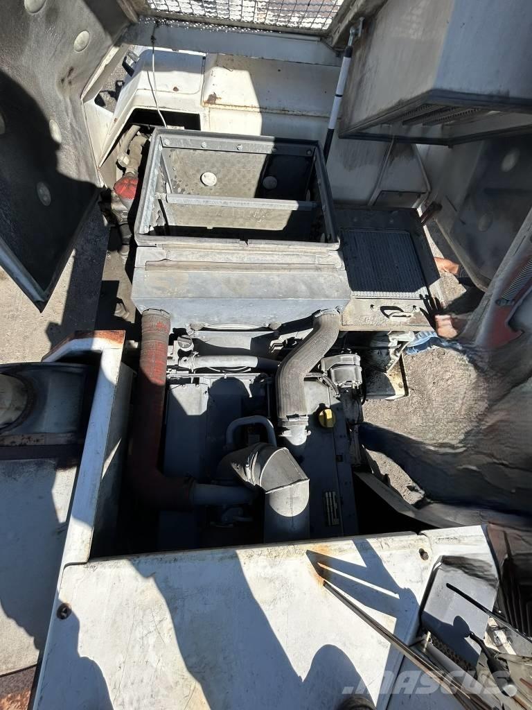 Wirtgen W 1200 F Asfaltskallfräsmaskiner