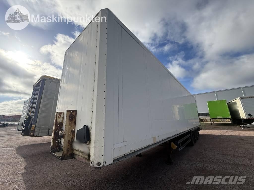 Schmitz SKO 24 Skåptrailer