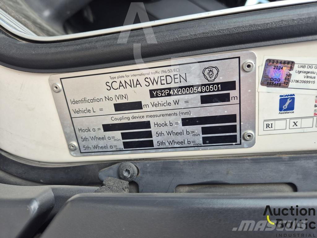 Scania P 450 Chassier