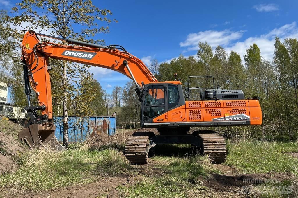 Doosan DX 420 LC Bandgrävare