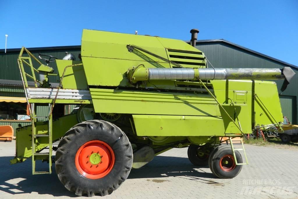 CLAAS Mercator 60 Skördetröskor